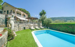 Amazing home in Chiavari with Outdoor swimming pool and 5 Bedrooms Chiàvari